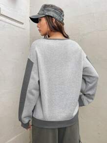 SHEIN EZwear 撞色袋鼠口袋落肩袖運動衫 - 灰色 - 查看 2