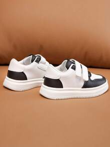 1雙時尚多功能舒適兒童戶外運動鞋