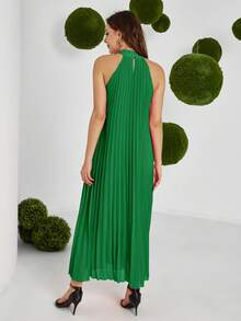 Solid Pleated Halter Dress - Green - View 2