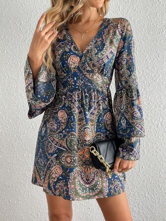 Paisley Print Flare Sleeve Dress