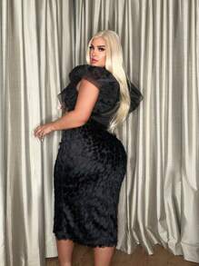 SHEIN SXY Plus High Waist Velvet Pencil Skirt - Black - View 2