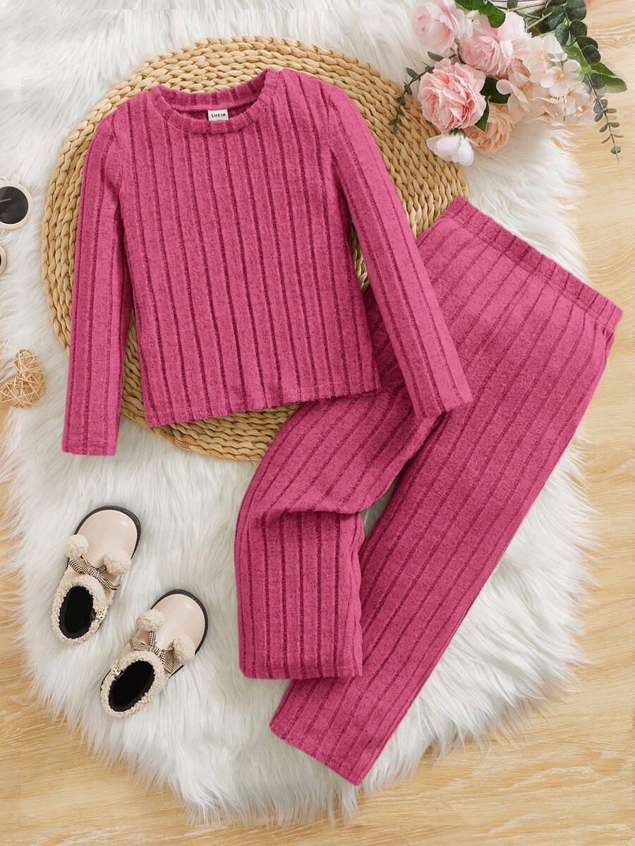 SHEIN Conjunto de pantalones y camiseta de manga larga acanalada de gran tamaño de estilo liso para niña en casa - Rosa Fucsia - Ver 1