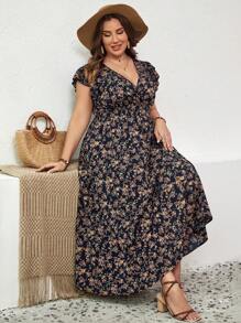 SHEIN VCAY 大尺碼微型花朵印花蝴蝶袖夏日連衣裙 - 彩色 - 查看 1