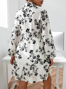 SHEIN Essnce 蝴蝶圖案燈籠袖荷葉邊襯衫洋裝