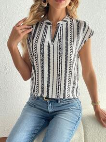 Ditsy Floral Print Notched Neck Batwing Sleeve Blouse - Black and White - View 6