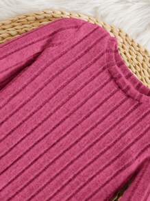SHEIN Conjunto de pantalones y camiseta de manga larga acanalada de gran tamaño de estilo liso para niña en casa - Rosa Fucsia - Ver 4