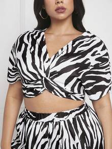 SHEIN SXY Plus Zebra Striped Batwing Sleeve Crop Top & Wide Leg Pants - Black and White - View 6