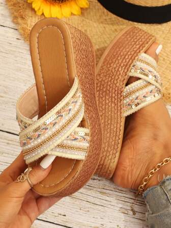女性時尚夏天露趾編織坡跟涼鞋適用於休閒或者度假