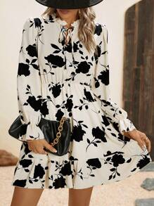 SHEIN LUNE 印花繫帶領荷葉袖荷葉邊洋裝 - 彩色 - 查看 3