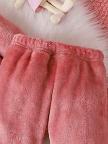 Young Girl Embroidered Eyelash Detail Flannel Homewear Set