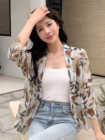 DAZY Blusa con estampado floral con parte delantera abierta