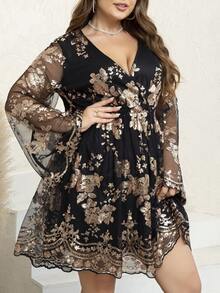 D&M 亮片刺绣性感深 V 长袖舞会晚礼服