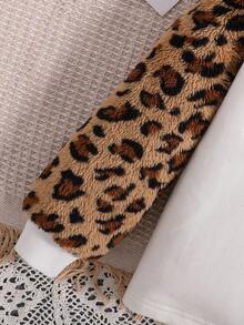 SHEIN Young Girl Letter Graphic Raglan Sleeve Sweatshirt & Bow Front Skirt - Multicolor - View 7