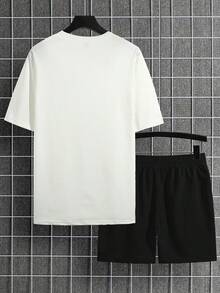 Manfinity Homme Hombres con estampado de letra Camiseta & de cintura con cordón Shorts - Blanco y Negro - Ver 3