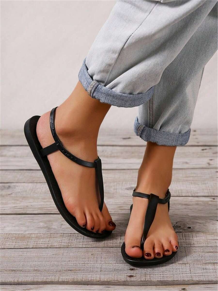 Women's Simple Ankle Strap Toe Ring Fascinating Flat Sandals For Outdoor, Beach, Vacation, Summer - Black - View 1