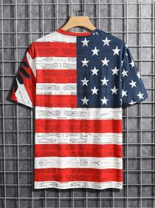 Manfinity LEGND 男士休闲美国国旗和鹰印花短袖 T 恤，适合外出，适合丈夫 - 彩色 - 查看 2