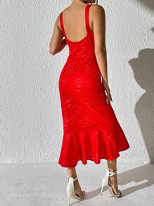 Zolique Floral Embroidery Mermaid Hem Cami Dress - Red - View 2