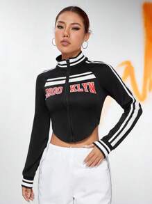 SHEIN EZwear Letter Graphic Striped Side Zip Up Crop Sweatshirt