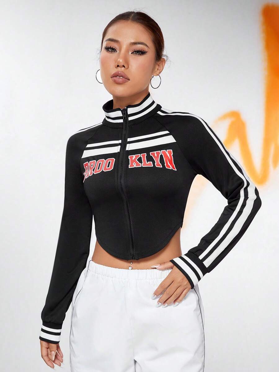 SHEIN EZwear Letter Graphic Striped Side Zip Up Crop Sweatshirt