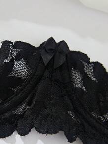 Floral Lace Scallop Trim Underwire Lingerie Set - Black - View 3