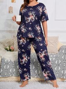 Plus Floral Print PJ Set / Pajama Set