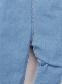 SHEIN Playful Pals Baby Girl Heart Embroidery Flap Pocket Denim Overall - Light Wash - View 7