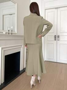 DAZY 素色西裝領西裝外套&魚尾短裙 - 綠色 - 查看 2