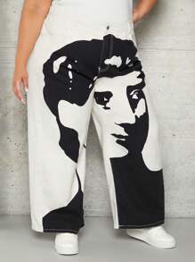 SHEIN CURVE+ Plus Figure Graphic Wide Leg Jeans - Black and White - View 4