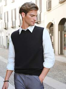 SHEIN Cottnline Men Solid Sweater Vest Without Shirt - Black - View 4