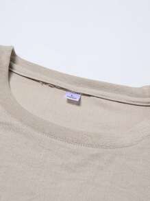 Men Letter Patched Detail Tee - Khaki - View 3