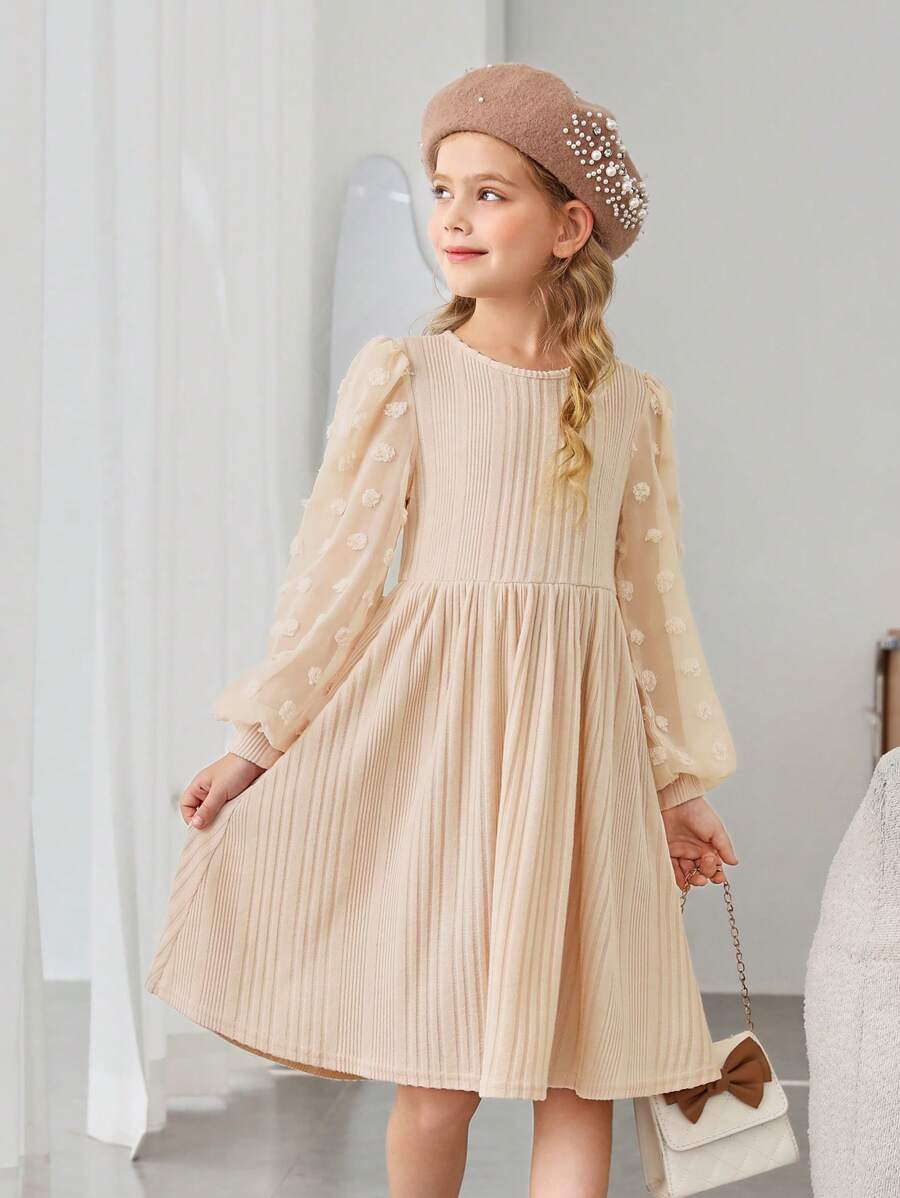 SHEIN Tween 女童休闲雪纺拼布泡泡袖柔软面料连衣裙 - 杏色 - 查看 1