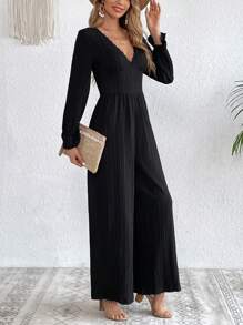 SHEIN VCAY 素色蕾絲邊喇叭袖闊腿連體褲 - 黑色 - 查看 4