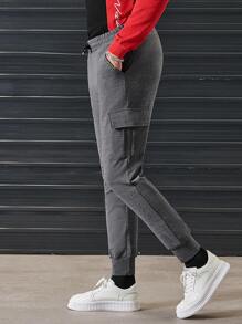 RueChic Men Flap Pocket Side Sweatpants - Dark Grey - View 4