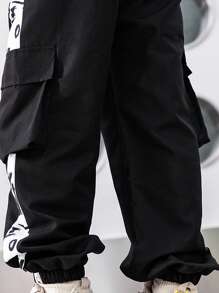 SHEIN 男大童字母圖案側翻蓋口袋工裝褲 - 黑色 - 查看 5