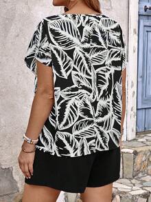 EMERY ROSE Plus Tropical Print Batwing Sleeve Top & Shorts - Black and White - View 2