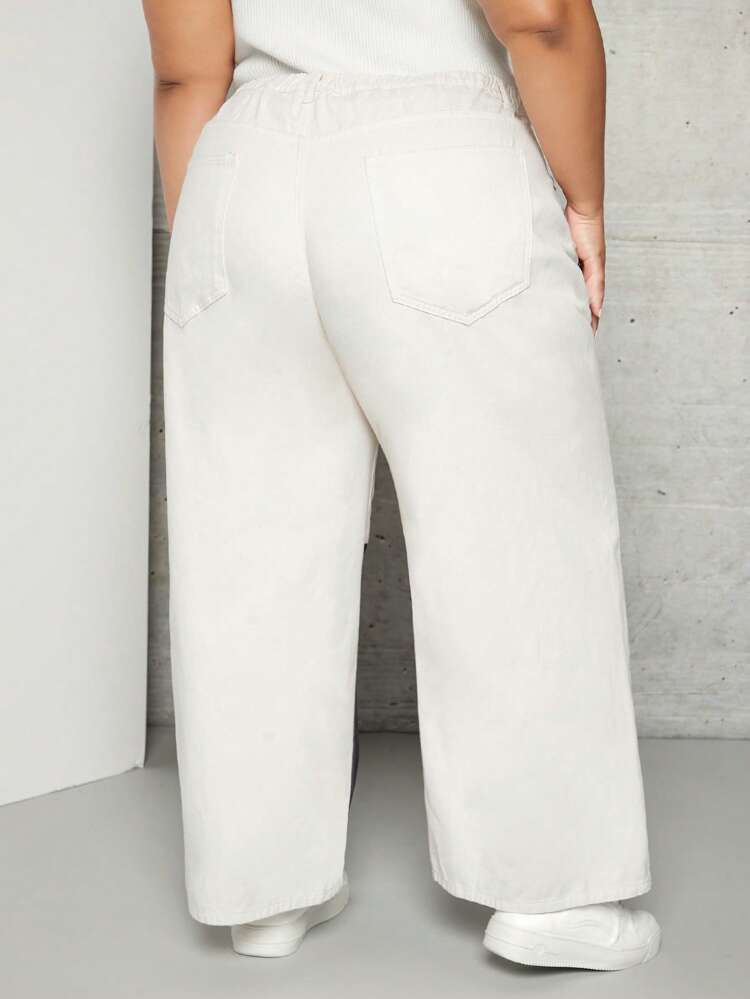 Plus Figure Graphic Wide Leg Jeans