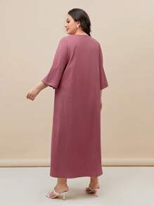 Mulvari Đầm Plus Size Nút Túi Ruy băng Sọc Giải trí - Bụi hồng - Xem 2