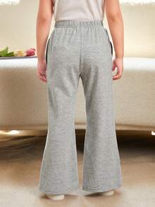 SHEIN 女小童2入組字母補丁細節下擺開叉喇叭褲 - 彩色 - 查看 2