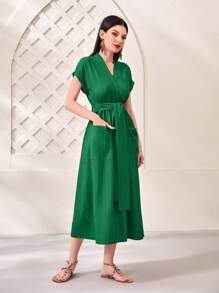 Mulvari Vestido línea A unicolor con cinturón