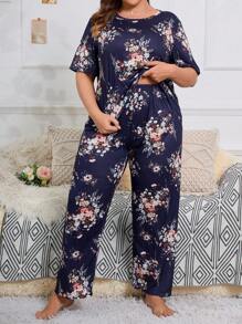 Plus Floral Print PJ Set / Pajama Set