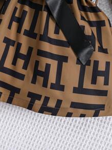 SHEIN Playful Pals 女嬰滿版印花腰帶襯衫洋裝&帽 - 咖啡棕 - 查看 5