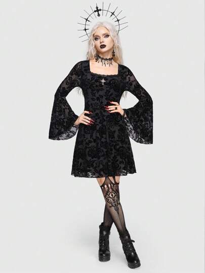 Goth Robe Imprimé Floral À Manche Évasée En Tulle
