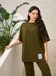 Mulvari 大碼字母貼布落肩T恤和褲子 - 軍綠色 - 查看 5