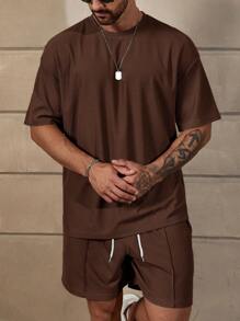 Manfinity Homme Men's Solid Loose Fit T-Shirt & Drawstring Waist Shorts, Cozy Outfits - Coffee Brown - View 4