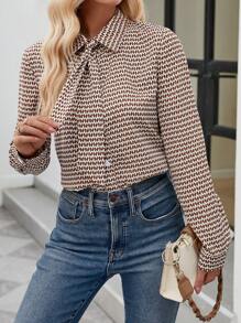 SHEIN LUNE 滿版印花繫帶領襯衫 - 彩色 - 查看 3