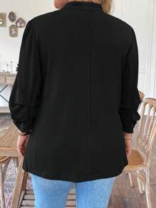 SHEIN LUNE 大碼素色開門襟西裝外套 - 黑色 - 查看 2