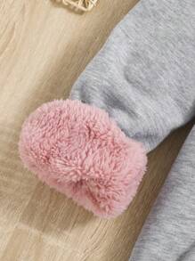 SHEIN Áo nỉ lót lông gấu bông in hình trái tim dành cho bé gái tuổi teen - Màu Xám nhạt - Xem 3