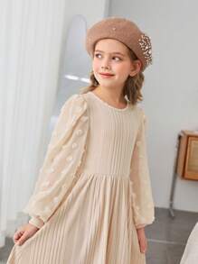 SHEIN Tween 女童休闲雪纺拼布泡泡袖柔软面料连衣裙 - 杏色 - 查看 6