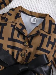 SHEIN Playful Pals 女嬰滿版印花腰帶襯衫洋裝&帽 - 咖啡棕 - 查看 3