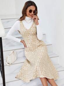 SHEIN Clasi 提花背帶洋裝無毛衣